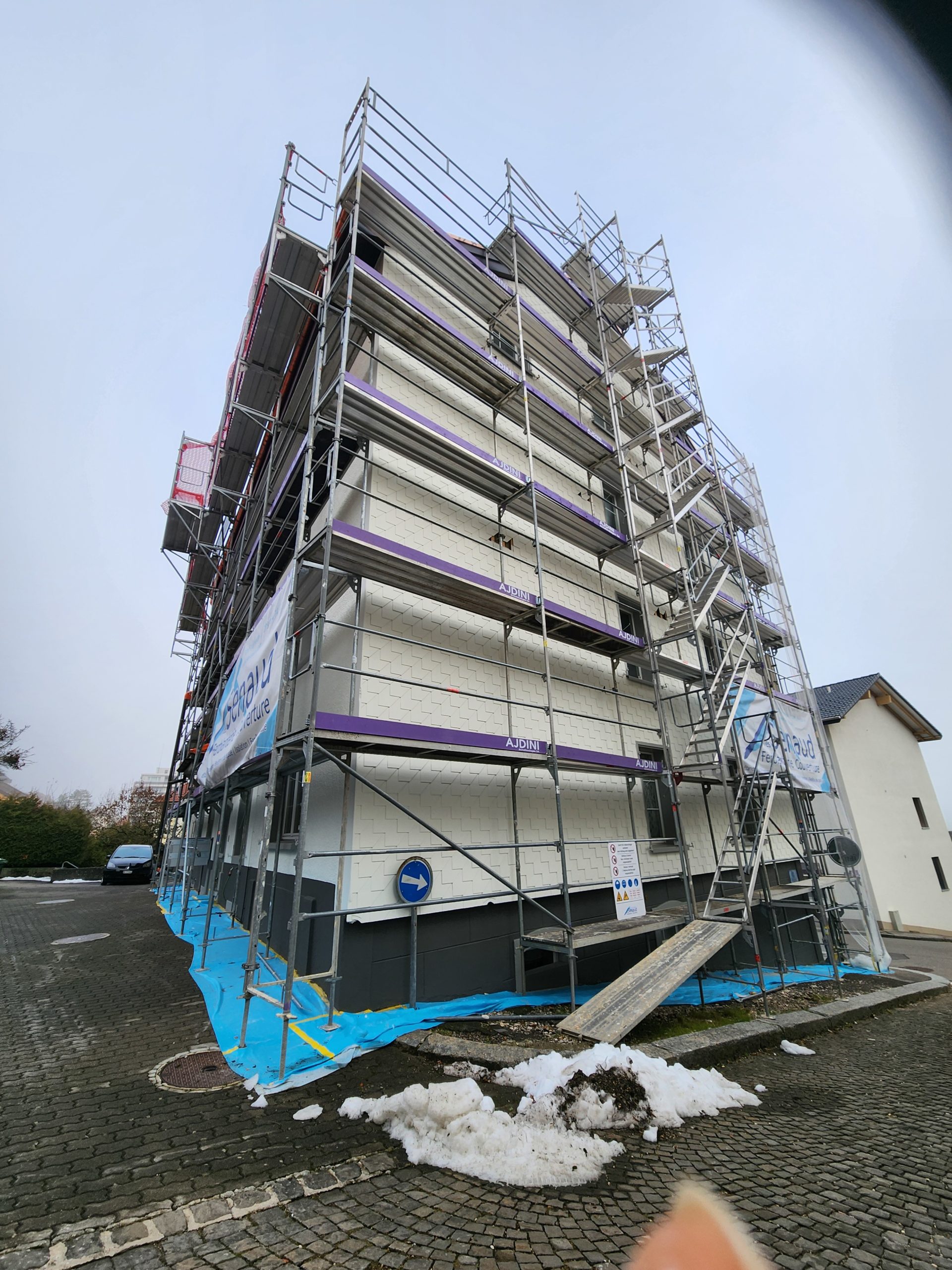 Peintre St-imier-Travaux de crépis par DEVA Peinture